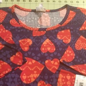 NWT Lularoe vday Large Gigi